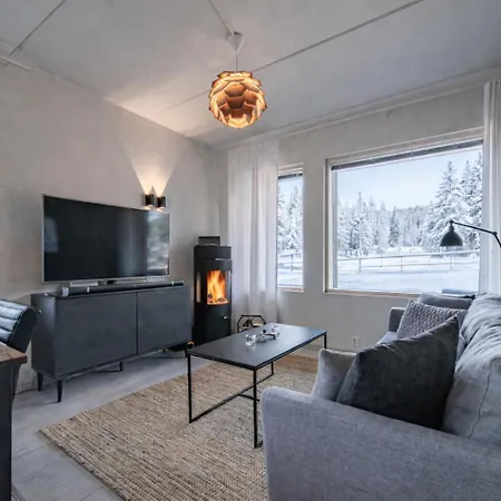 Lägenhet Tunturinlaita D1, Ski-In Ski-Out With Private Hot Tub, Levi Center By Aavalevi *